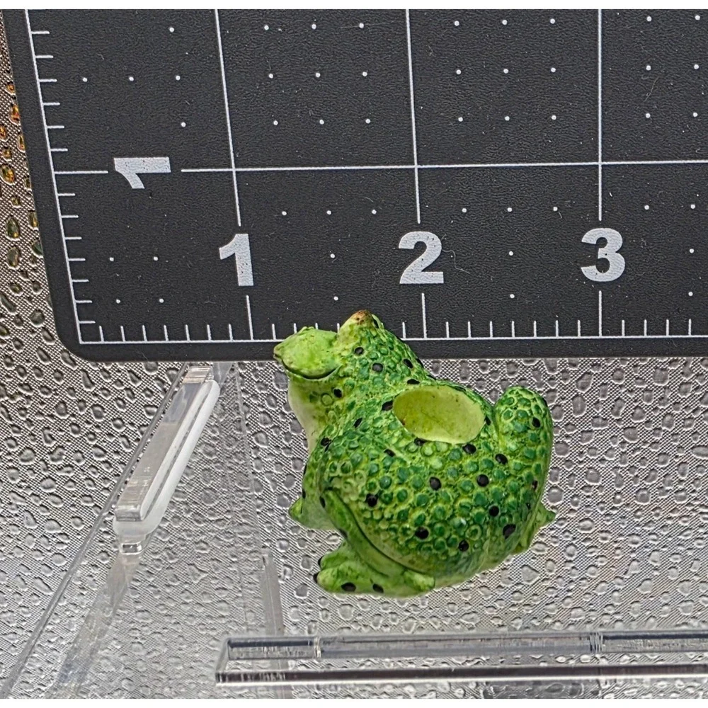 Vintage At Home Grim Gardens Green Halloween Toad Decor Mini Frog Figurine